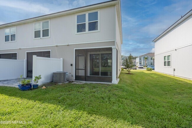 Building Photo - 40 Crisanto Rd