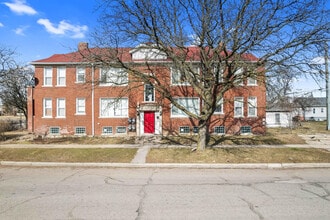 Building Photo - 5032 W Boston Blvd
