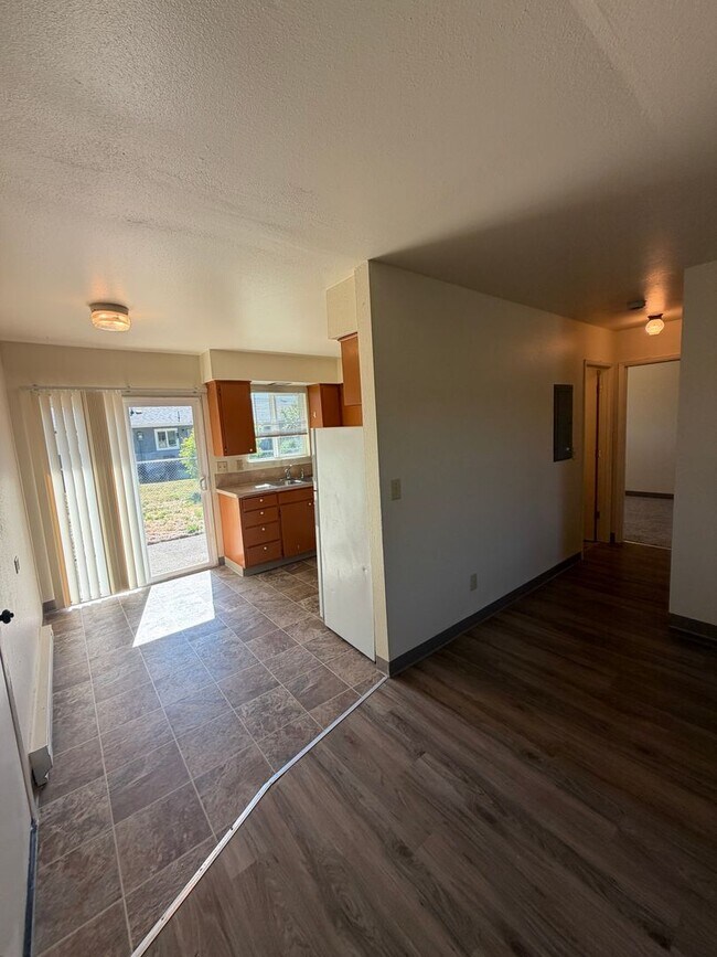 Foto del edificio - 1373 SE 27th Ave
