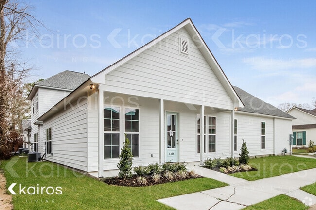 Building Photo - 6416 Roux Dr