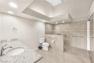 Building Photo - 205 Deerwood Cir