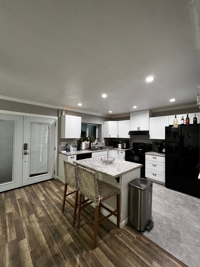 Puertas de cocina/patio - 4636 N 19th Ave