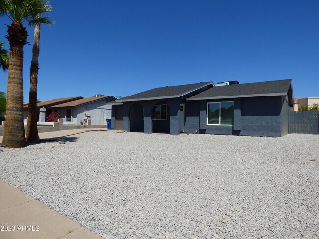 Foto del edificio - 6225 S Parkside Dr