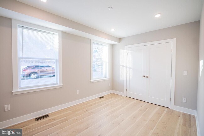 Foto del edificio - 4926 Locust St
