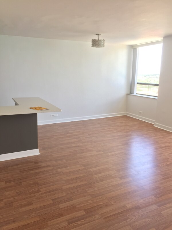 Foto del edificio - 5701 N Sheridan Rd