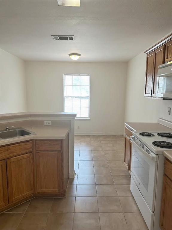 Building Photo - 3201 El Salido Pkwy