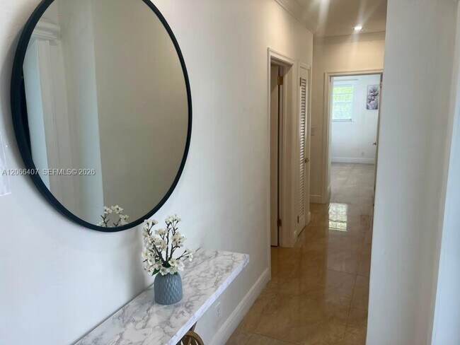 Foto del edificio - 701 N 14th Ave
