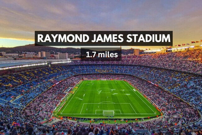 Building Photo - 2412 W Cypress St