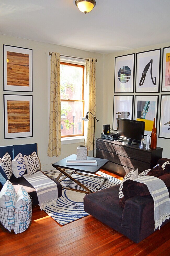 Foto del edificio - 437 Hanover St