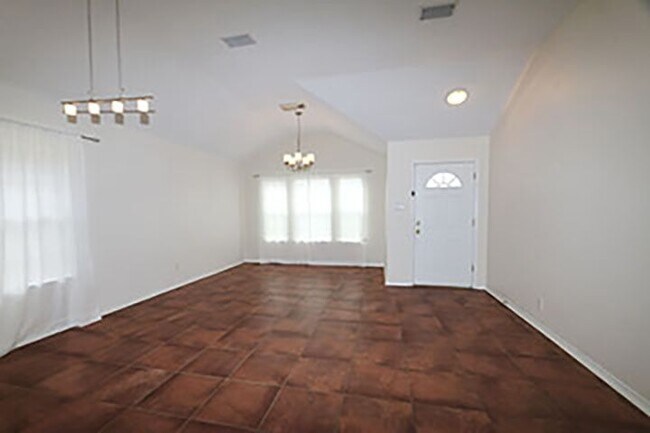 Foto del edificio - 9827 Copperway