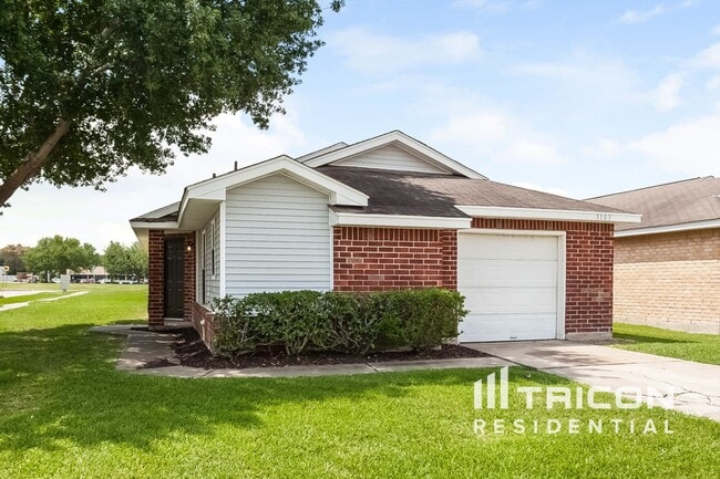 Building Photo - 3103 Kelling St