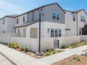 Building Photo - 27399 Fox Den Pl