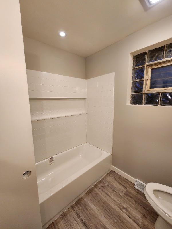 Foto del edificio - 1127 Hillview Dr