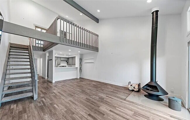 Foto del edificio - Well-Appointed Unit with Quality Finishes