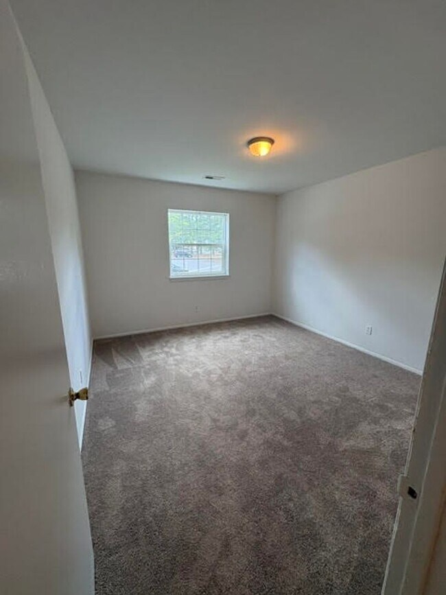 Foto del edificio - Two Bedroom One Bath