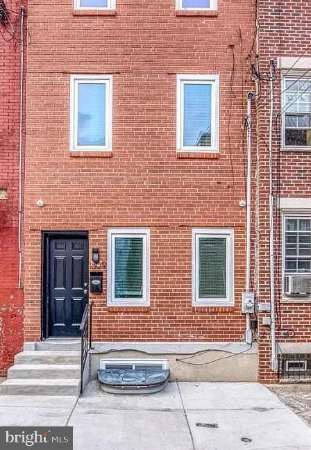 Building Photo - 1609 W Stiles St