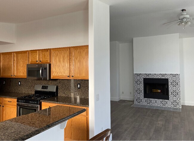Building Photo - 54105 Avenida Obregon