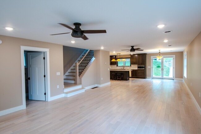 Front Interior through to back - 294 W 2nd St