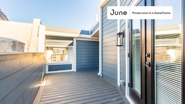 Foto del edificio - Room in Shared 2 bed/2.5 bath home