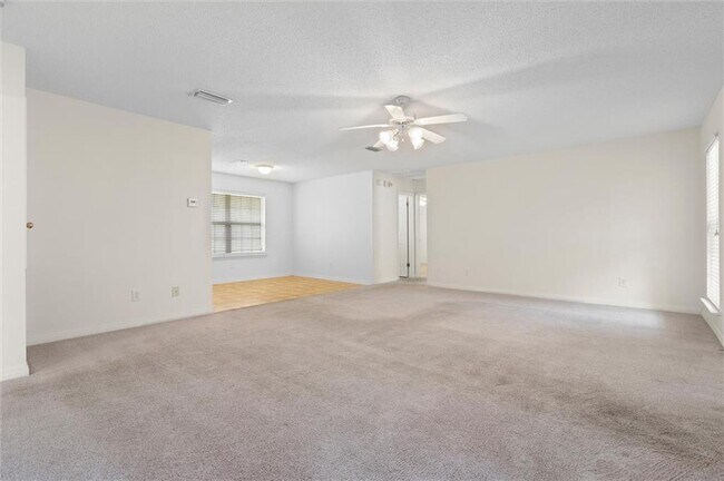 Building Photo - 9149 Charlotta Ln
