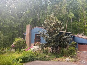 Building Photo - 4400 Crab Orchard Rd