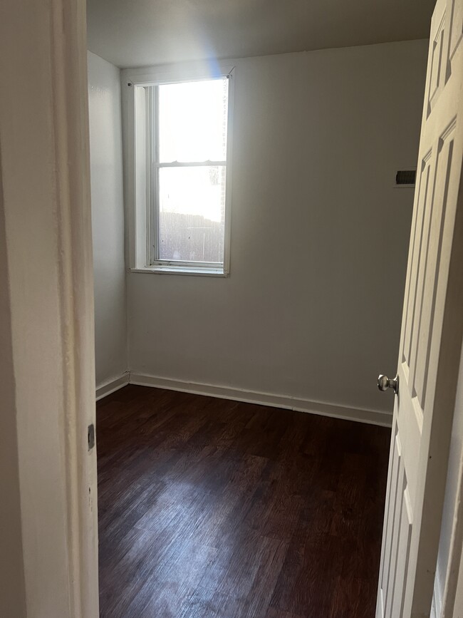 Bedroom 1 - 2357 S Homan Ave