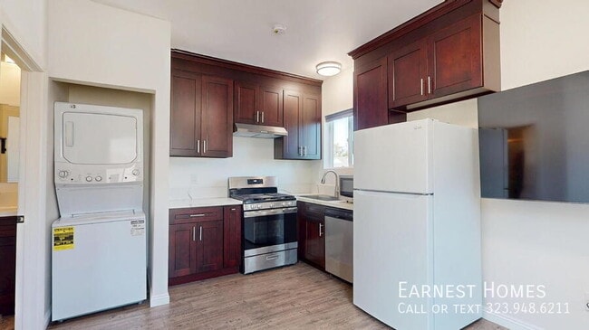 Foto del edificio - 19198 Erwin St