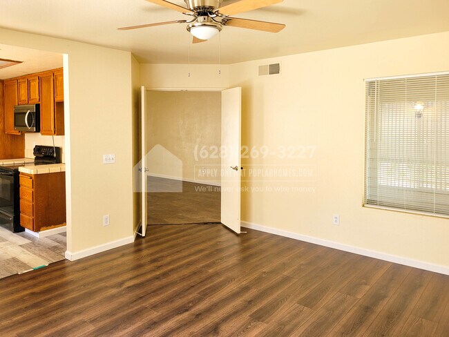 Building Photo - 6423 Garza Ct