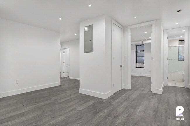 Foto del edificio - 36 Arden St