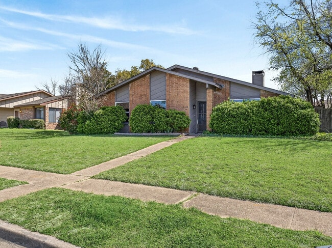 Foto del edificio - 3808 Glover Dr