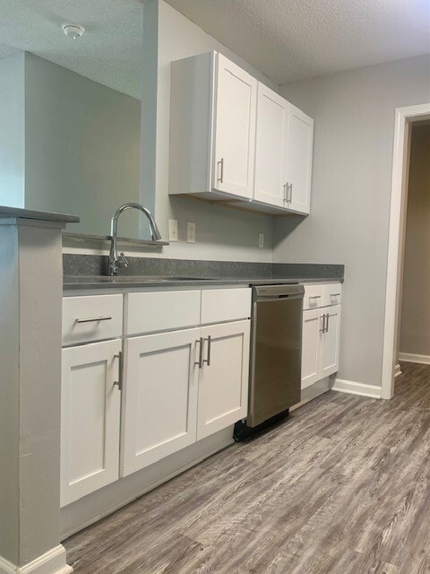 Building Photo - Charleston Place Apartment Homes