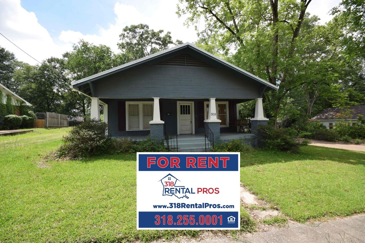 Primary Photo - Spacious home walking distance to LaTech