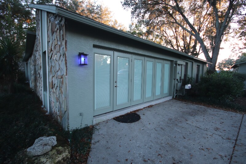 Primary Photo - 18251 Clear Lake Dr