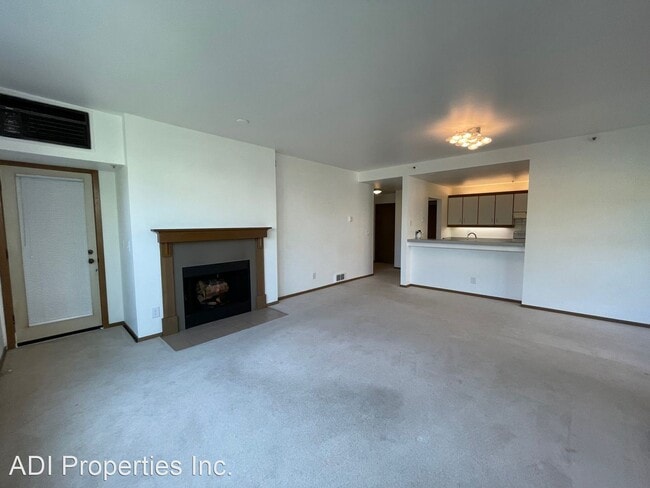 Foto del edificio - 1 br, 1 bath House - 305 S Montgomery St #303