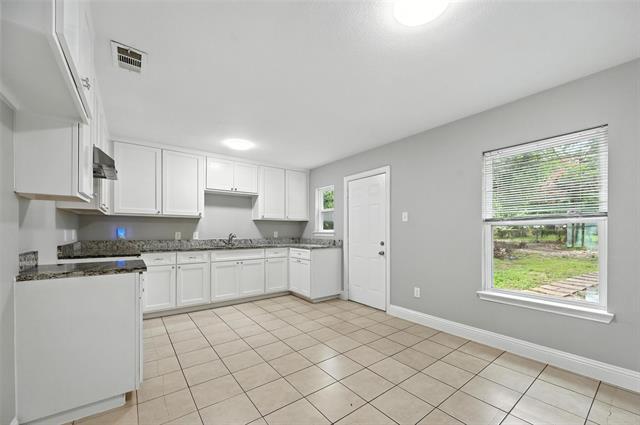 Foto del edificio - 6520 Lovett Ave