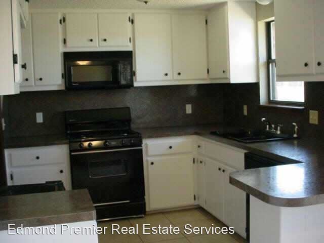 Building Photo - 3 br, 2 bath House - 1421 Se 10
