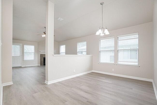 Building Photo - 3912 Whisper Fld