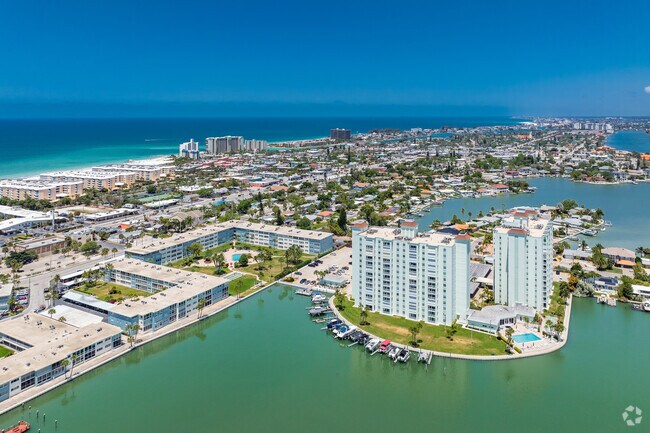 400-420 64th Ave St Pete Beach, FL - Three Palms Pointe