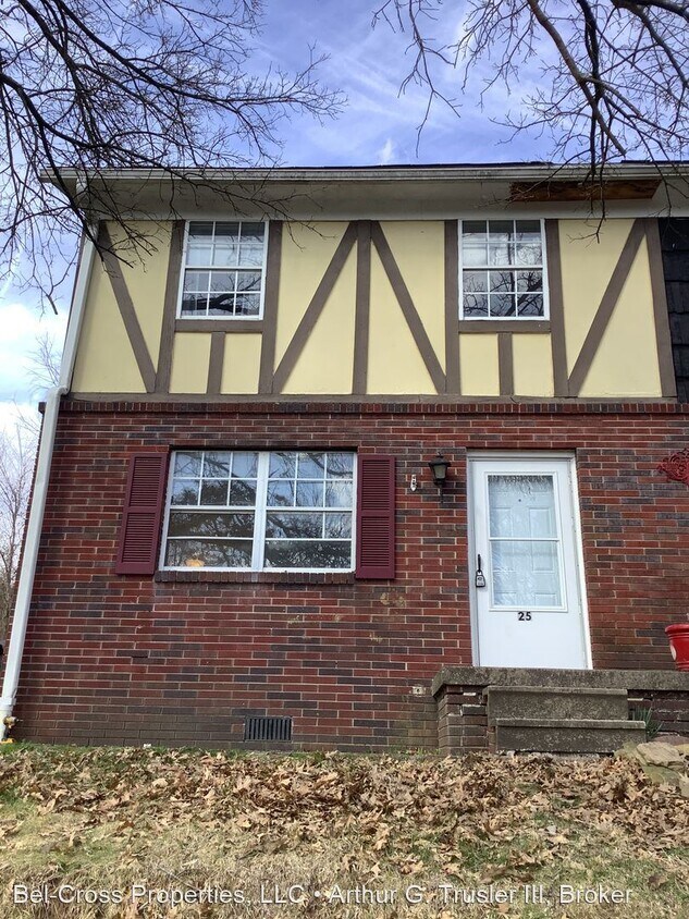 Primary Photo - 3 br, 1.5 bath House - 25 Marcus Drive