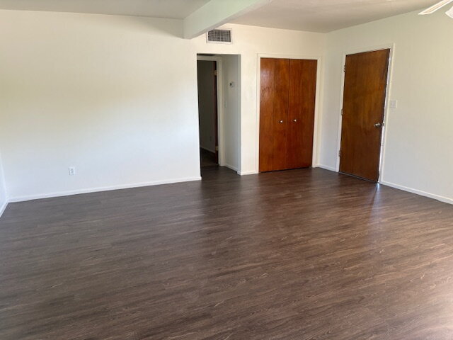 Building Photo - Large SF Home now available in Camelback C...
