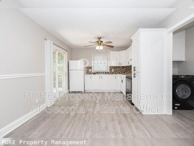 Foto del edificio - 2895 Lakemont Pl SW