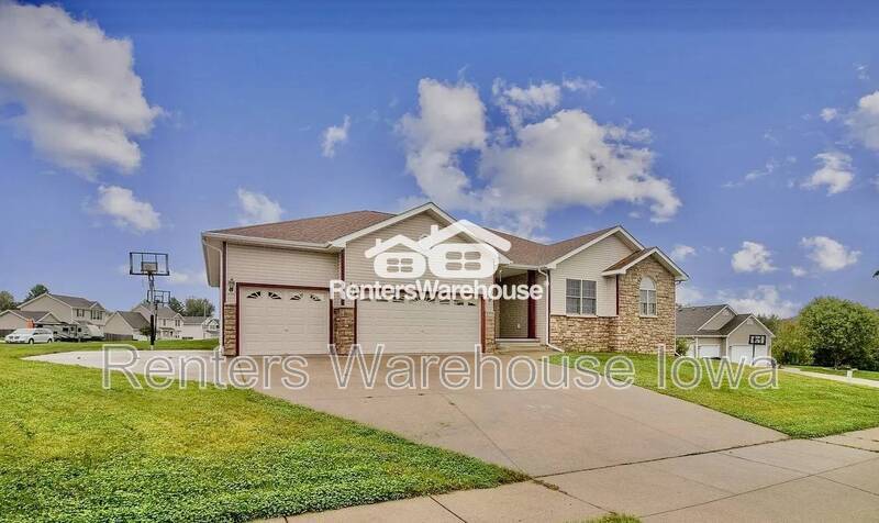 Foto principal - 3112 Hart Ave