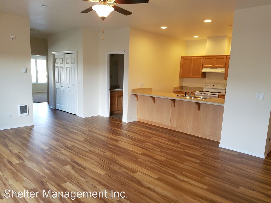 Foto principal - 2270 SW 2nd St