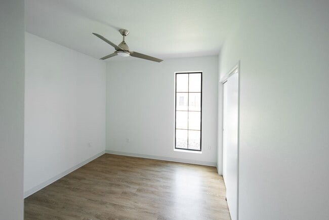 Interior Photo - District Lofts Apartments