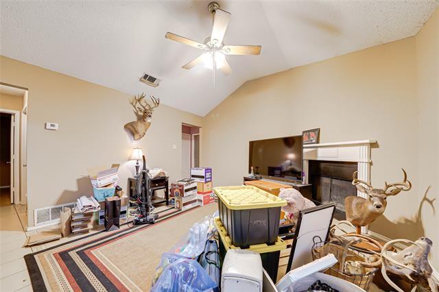 Foto del edificio - 11323 Golden Triangle Cir