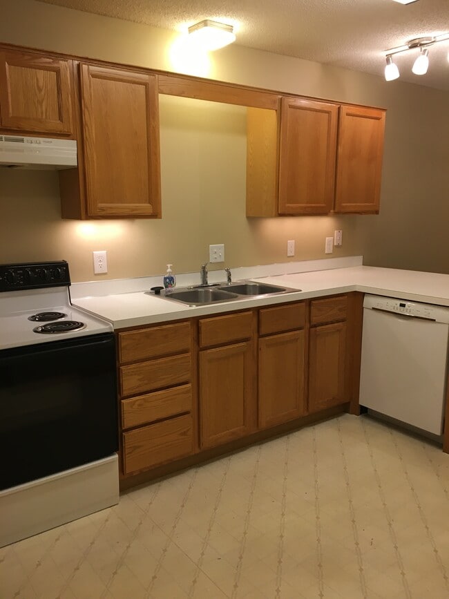 Cocina - 8958 Spring Ln