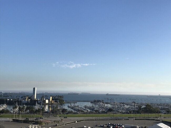 OCEAN VIEW-wake up every morning to the beautiful views - 488 E Ocean Blvd