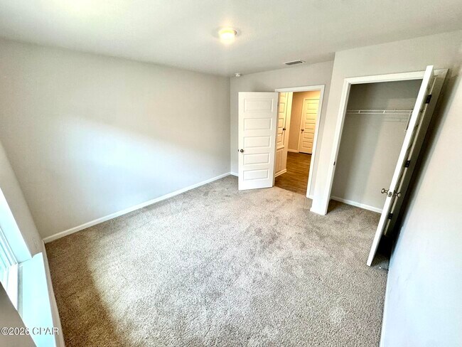 Foto del edificio - 4016 Pioneer Ln.