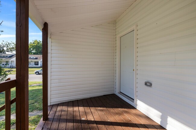 Foto del edificio - 835 S 38th St