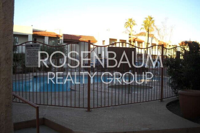 Foto del edificio - Charming 1-bedroom, 1-bath apartment in a ...